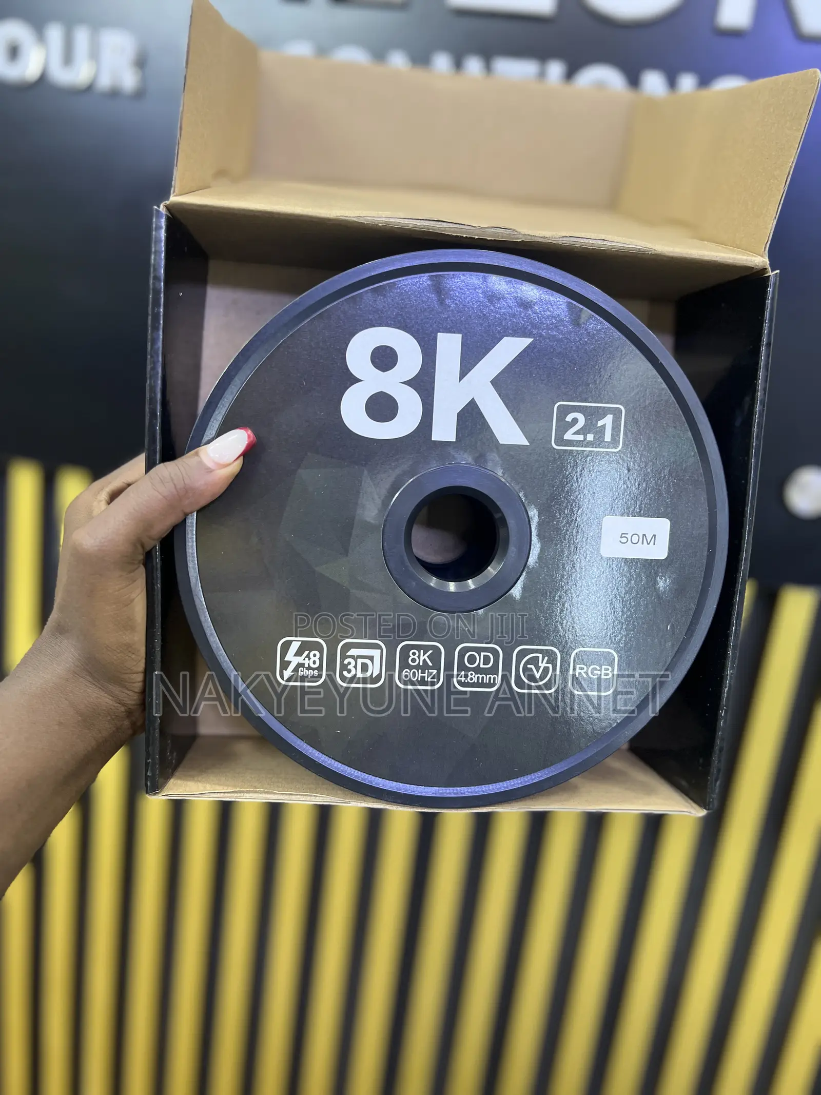  Uhd Active Optical Cable
