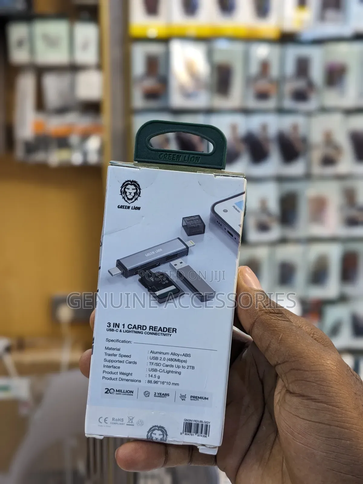 3 in 1 Card Reader Usc-C Lightening Connectivity
