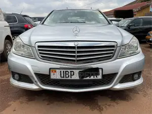 Mercedes-Benz C200 2012 Silver