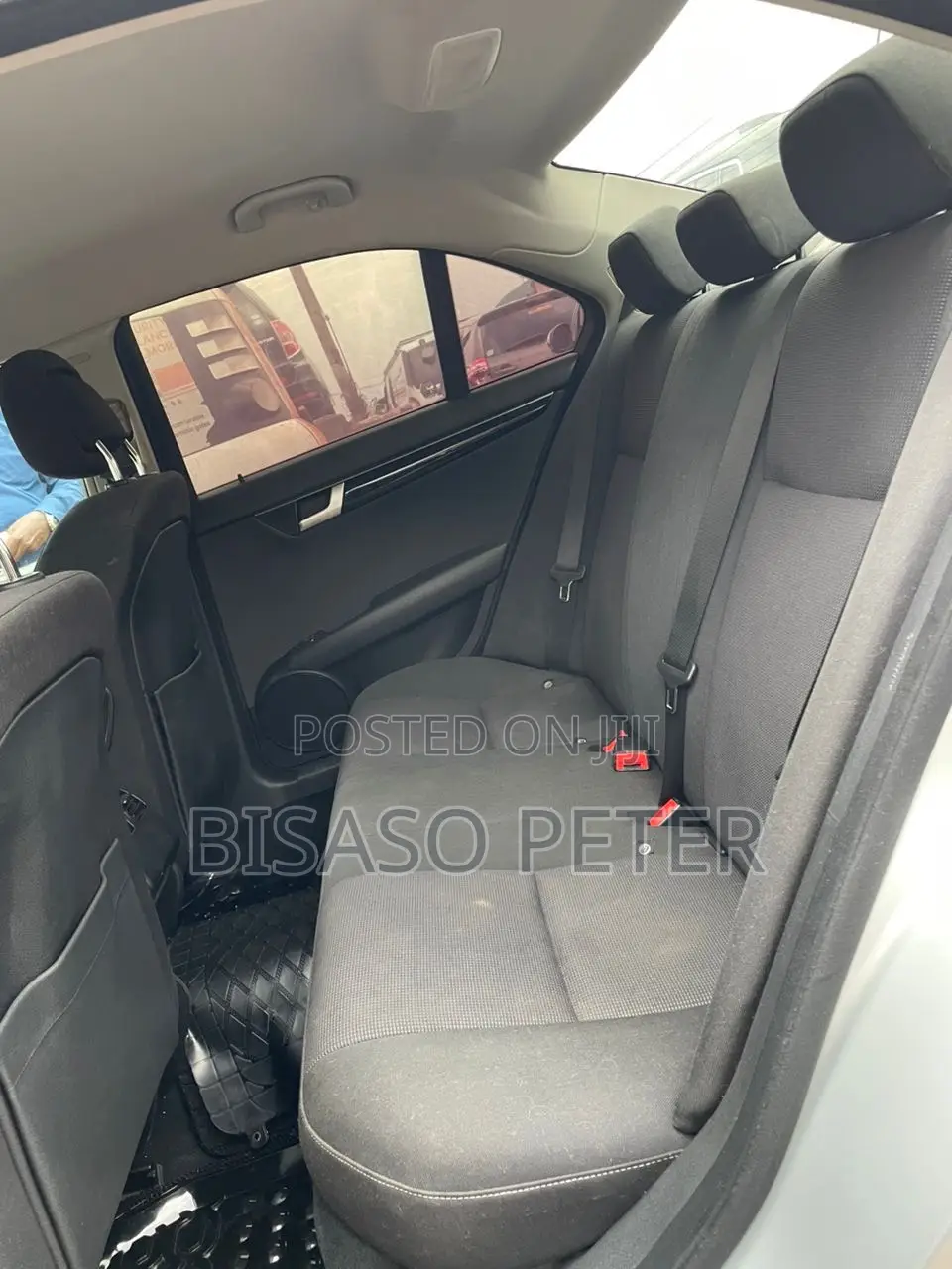 Mercedes-Benz C200 2012 Silver