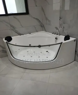 Corner Jaccuzi