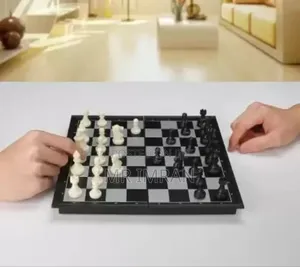 Magnetic Chess Set Multicolor