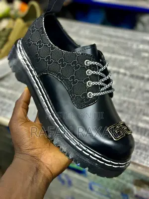 Original Men’S Luxury Gucci Dr.Martens Single Sole Oxford Shoe