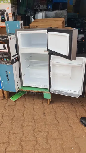 Brand New Hisense 120l Double Door Fridge