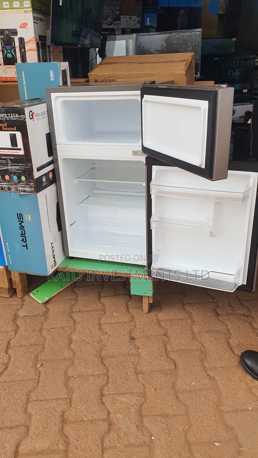 Brand New Hisense 120l Double Door Fridge