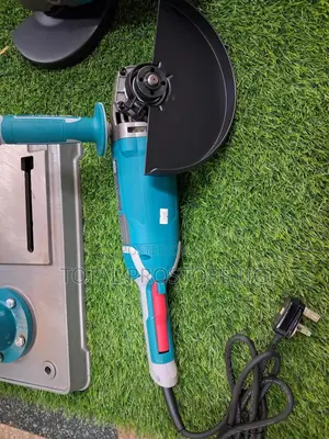Angle Grinder 2200w.