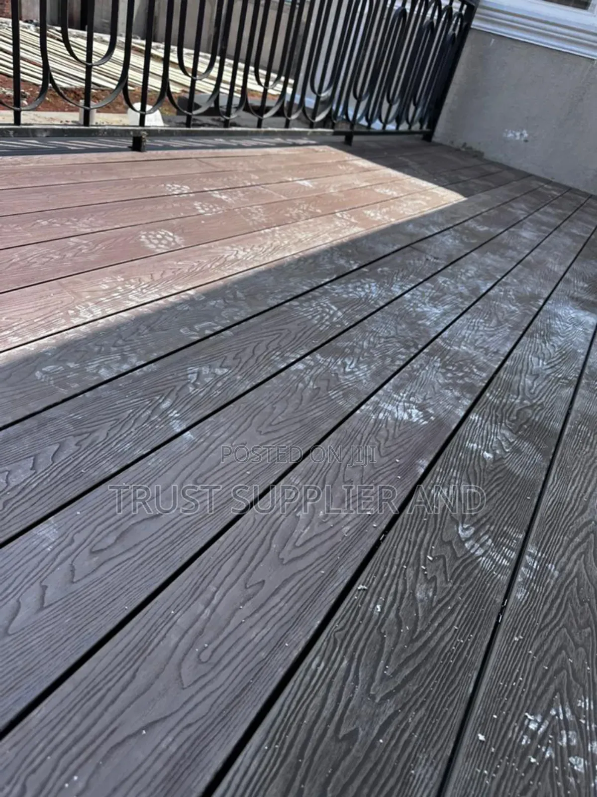 Decking Tiles Floors