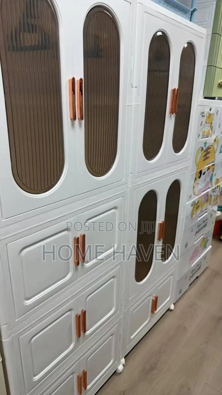 Foldable Clothes Closet