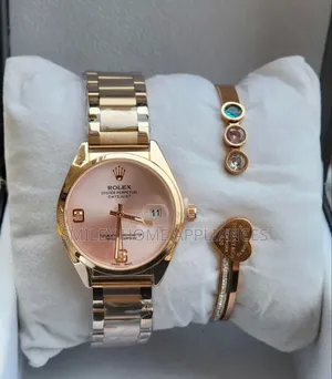 Beautiful Ladies Rolex Authentic Wrist Time Piece With a Bracelet