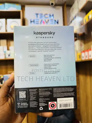 Kaspersky Standard 3 Users (3 Devices, 1 Year)