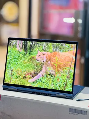 New Laptop Lenovo ThinkPad X1 Yoga Gen 8 16GB Intel Core i7 SSD 512GB