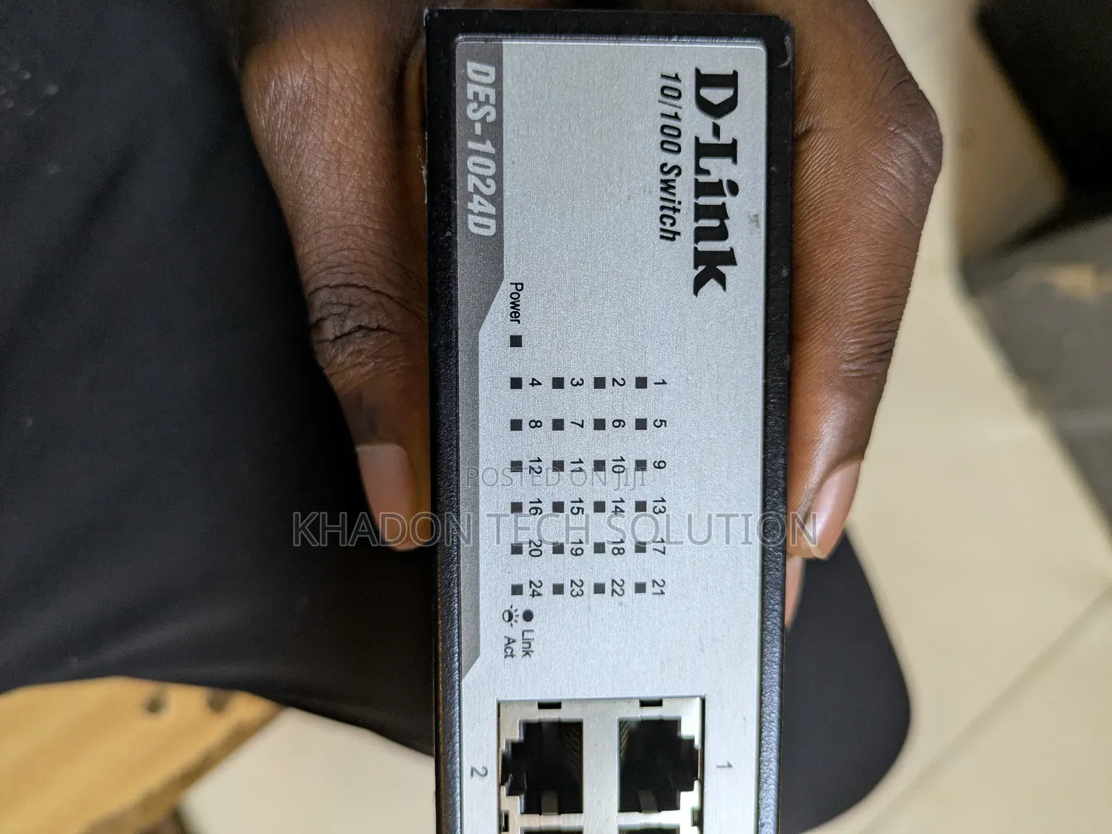 D-Link Des-1024d 24-Port Unmanaged Fast Ethernet Network Switch