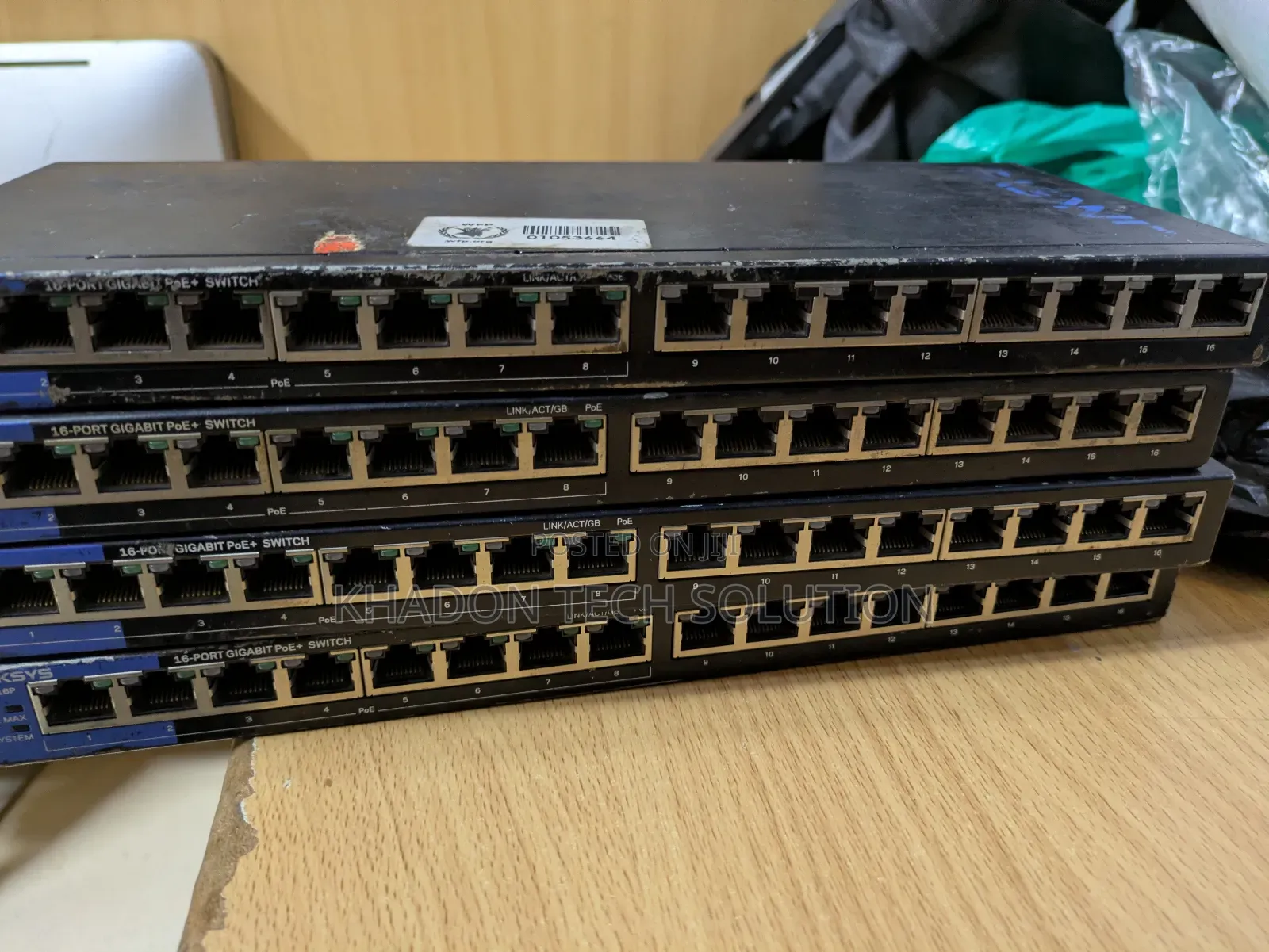 Multiple Linksys Lgs116p 16-Port Gigabit Poe+ Switches