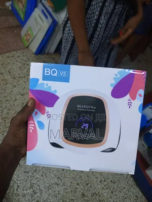 Blueque V3 Professional Nail Lamp.