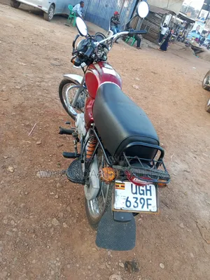 Bajaj Boxer 100 2024 Red
