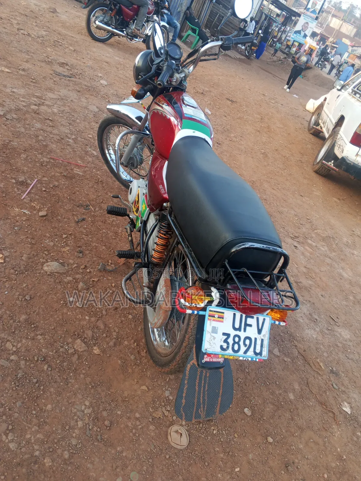 Bajaj Boxer 100 2023 Red