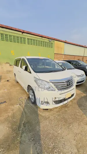 Toyota Alphard 2.4 Petrol AWD 2012 White