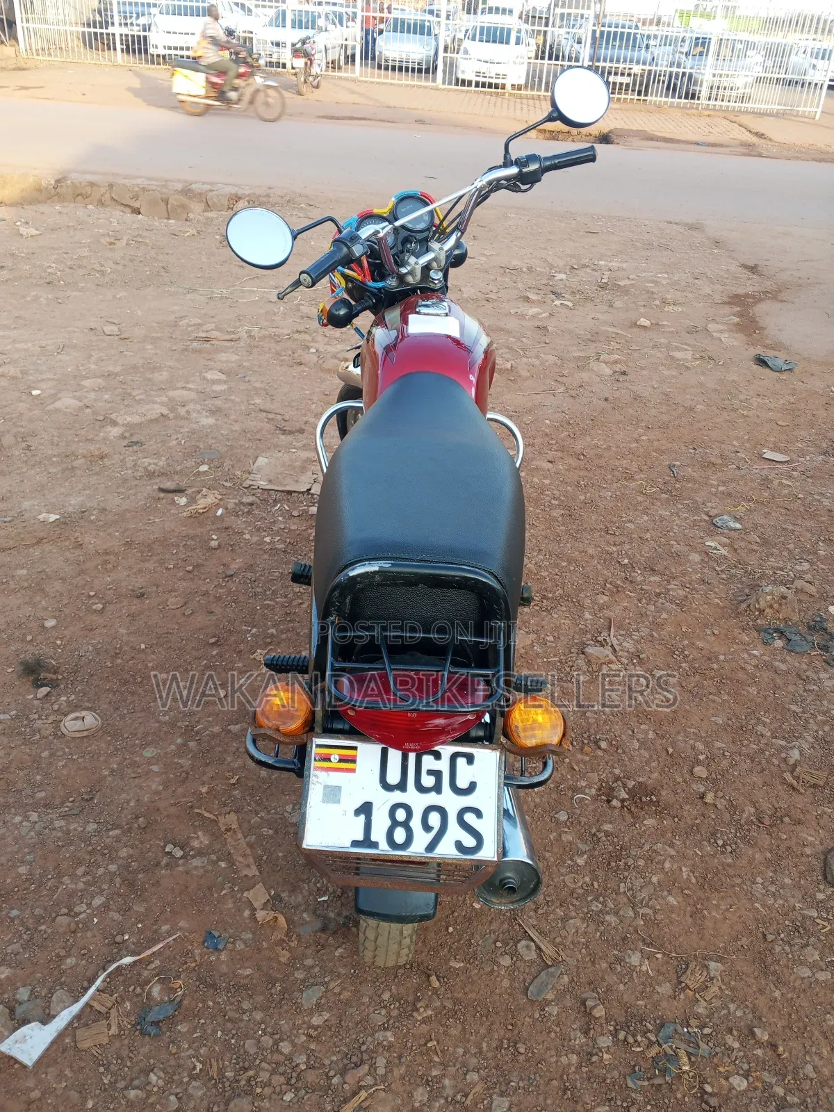 Bajaj Boxer 100 2024 Red