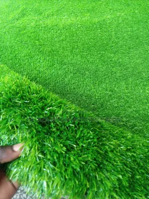 Favo Artificial Grass Carpet