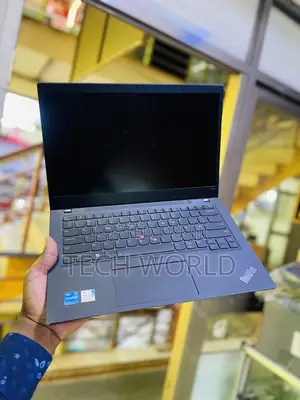 Laptop Lenovo Thinkpad T14s Gen 2 8GB Intel Core I5 SSD 256GB