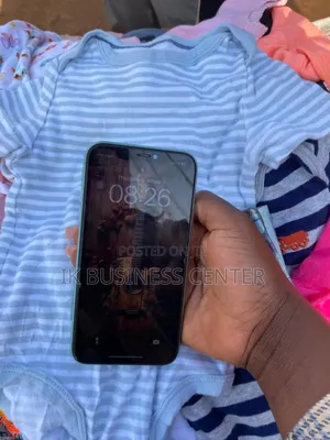 Apple iPhone 11 64 GB Green