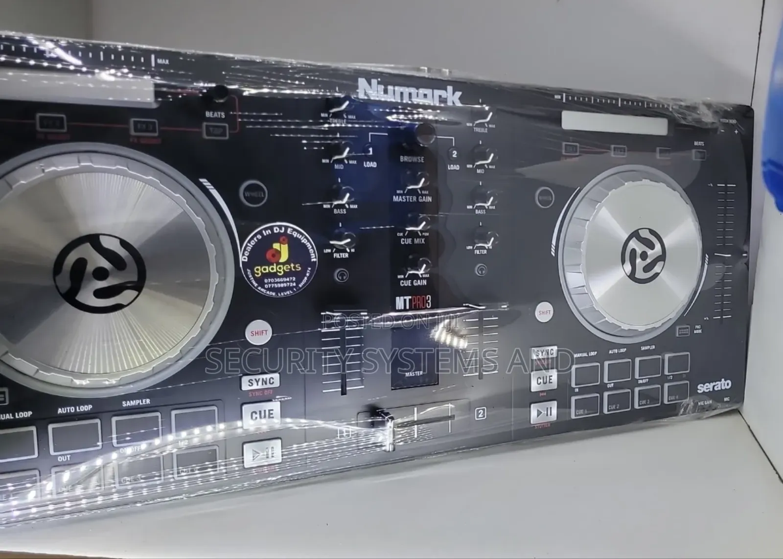 Numark Pro 3 Dj Controller- 2 Channel