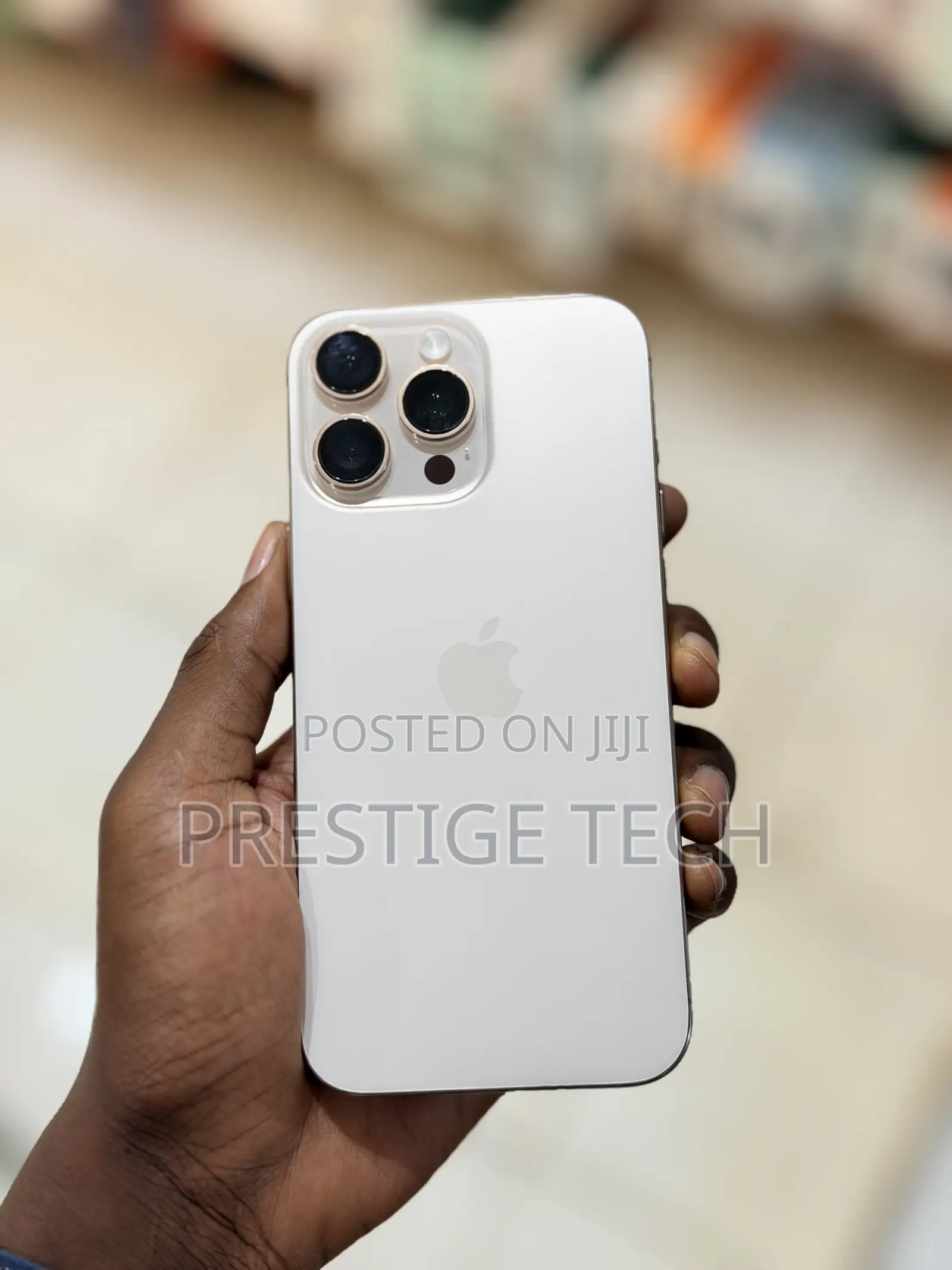 New Apple iPhone 16 Pro Max 512 GB Gold