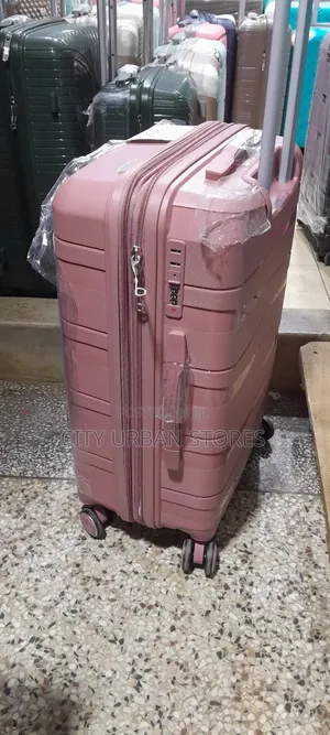 Good Partner Medium Rubber Suitcase