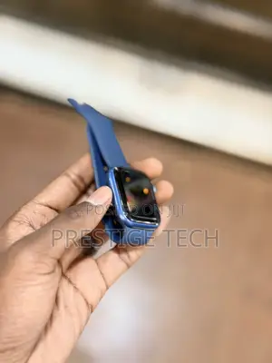 Apple Watch Series 7 45mm