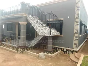 3bdrm House in Nkumba Ntebe Rd, Central Division for sale
