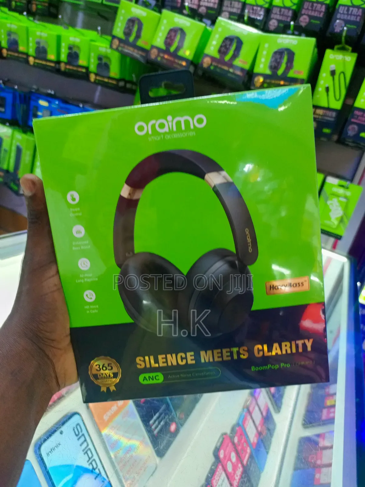 Oraimo Boompop Pro Headphones.