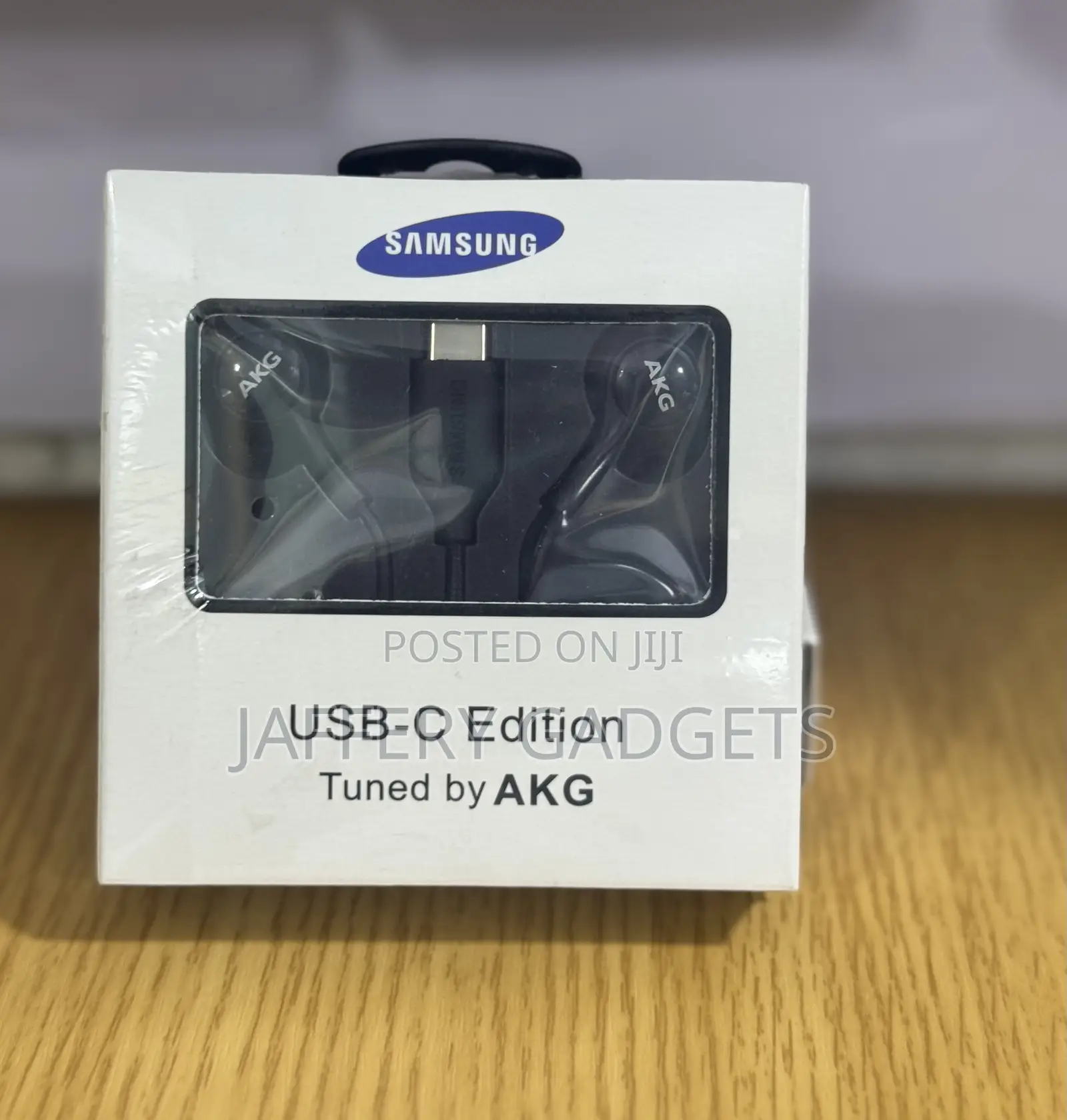  Samsung Akg Usb-C Earphones (Model Eo-Ic100)