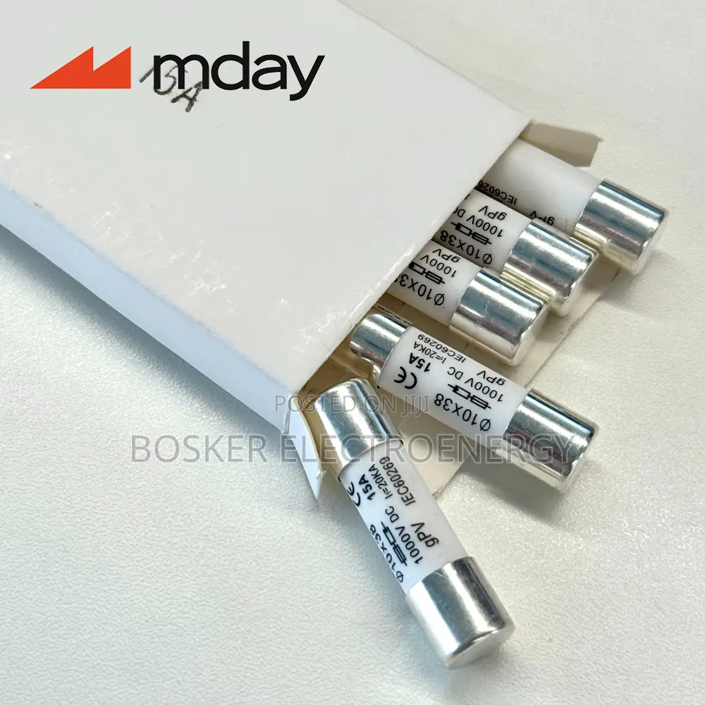 Fuse Holder Plus a Fuse Link