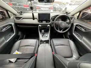 Toyota RAV4 2019 White