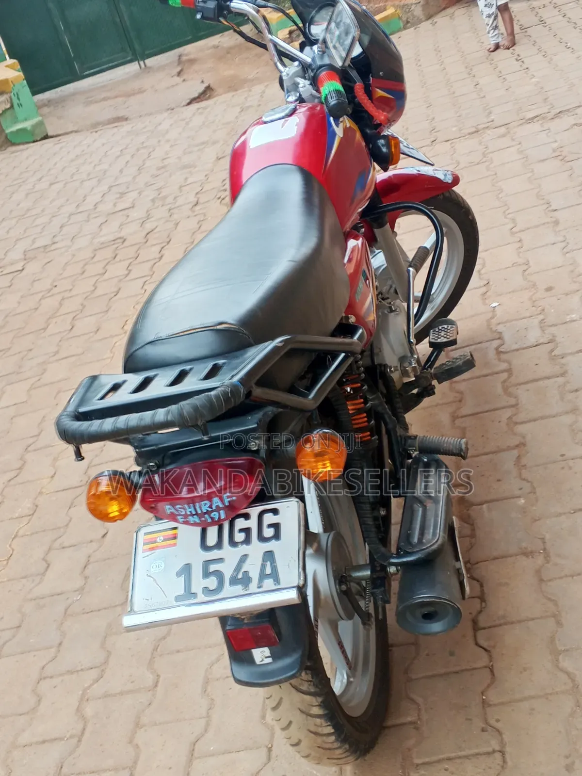 Bajaj Boxer 125 2024 Red