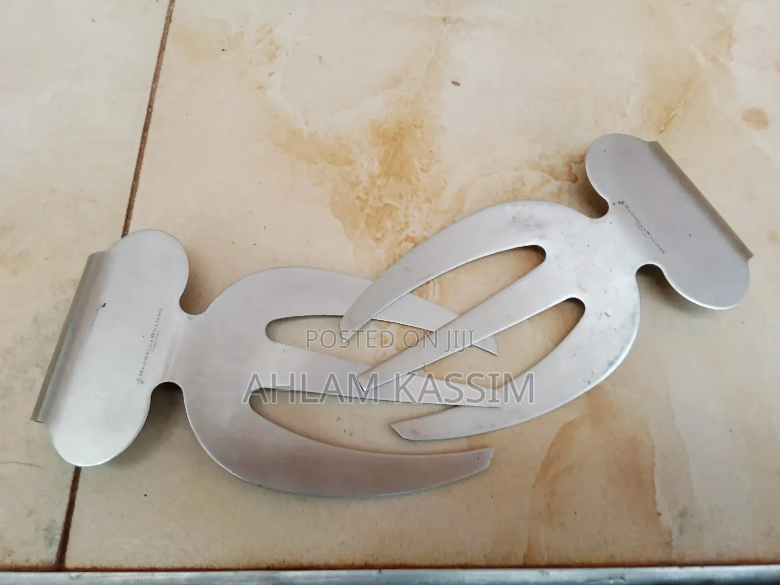 Original Pair Of Maxwell Williams Stainless Steel Salad Hands Folks