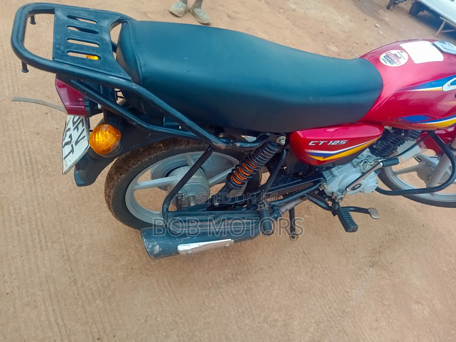 Bajaj CT 125X 2025 Red