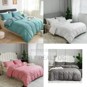 Stylish Textured Duvet Cover / Comforter Set (6*6) - Multicolor