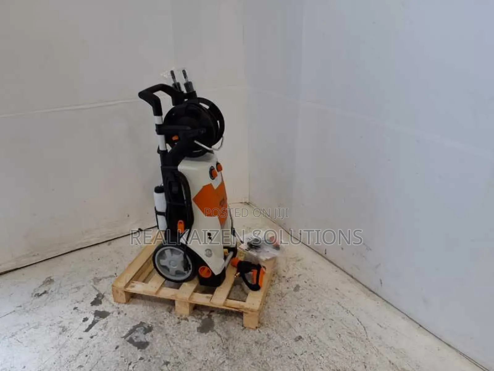 German Stihl Heavy-Duty 200 Bar