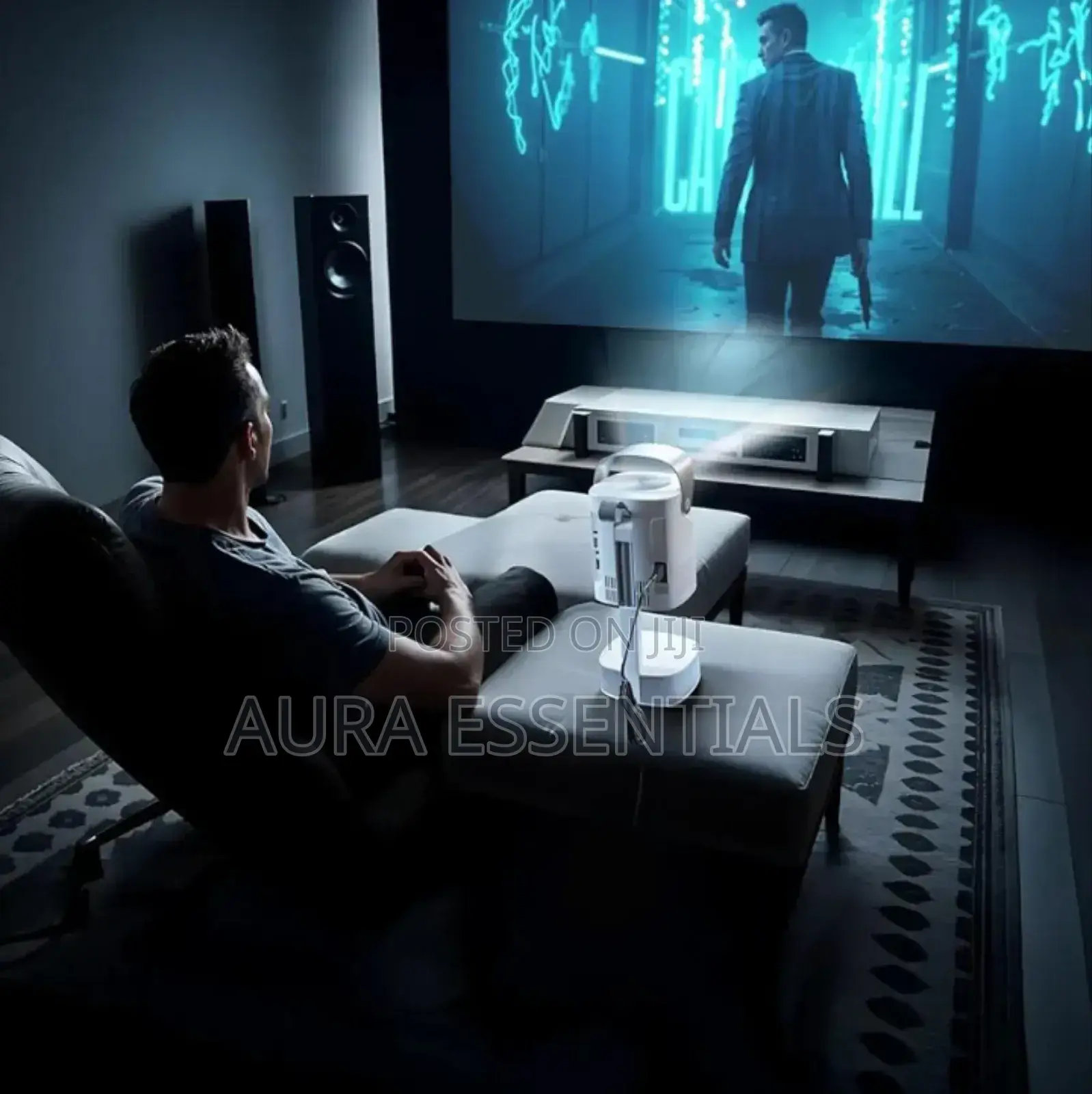 Green Lion Pluto Portable Projector