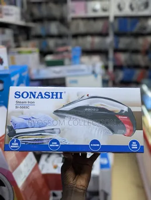 Sonashi 2800w Steam Iron With Ceramic Coated Soleplate