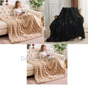Luxurious Faux Fur Throw Blanket (153 X 203) - Multicolor