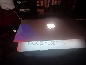 Laptop Apple MacBook Air 2GB Intel Core I5 HDD+SSD 60GB