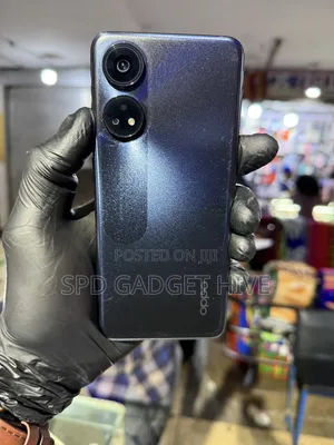 Oppo Reno8 256 GB Black