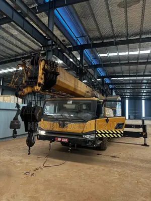 25t Crane for Hire