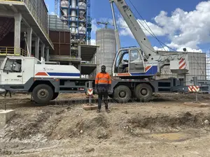 20 T Crane For Hire