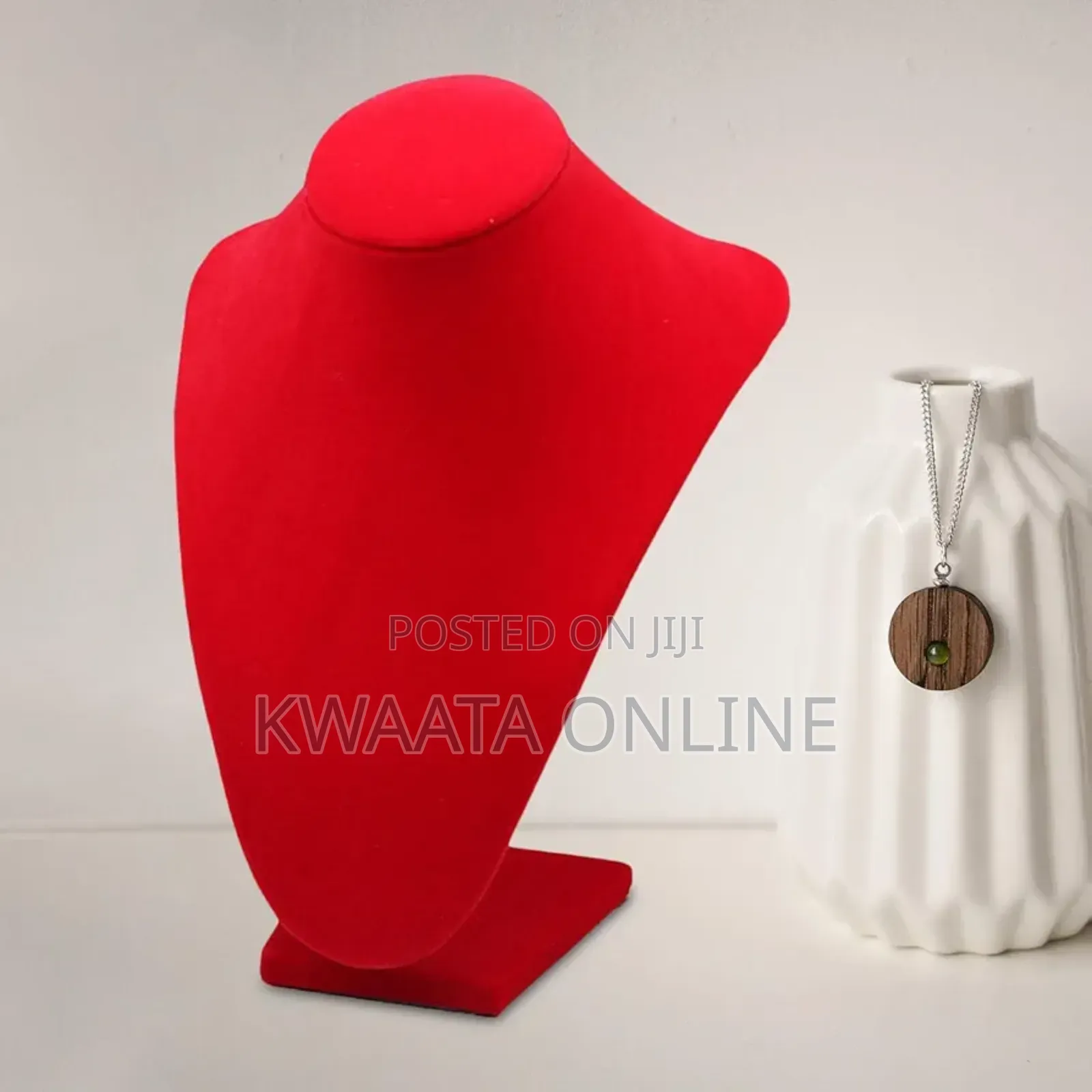 Fashion Necklace Display Bust Rack Shelf Pendant Decoration Model