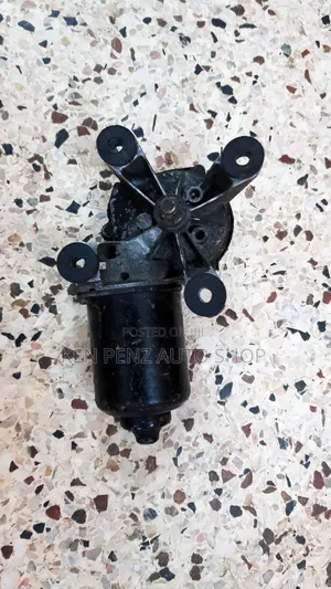 Mitsubishi Pajero and Nissan Hardbody Windshield Wiper Motor Ma