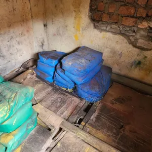 25kg Iron Oxide in Black, Red, Blue and Green