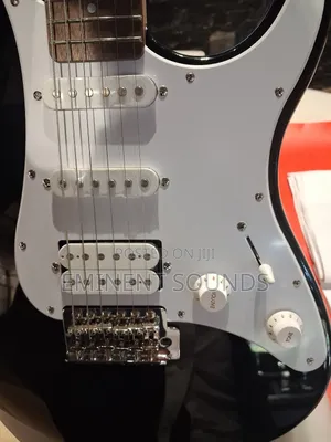 Yamaha Pacifica Electric Guitar Pac 012